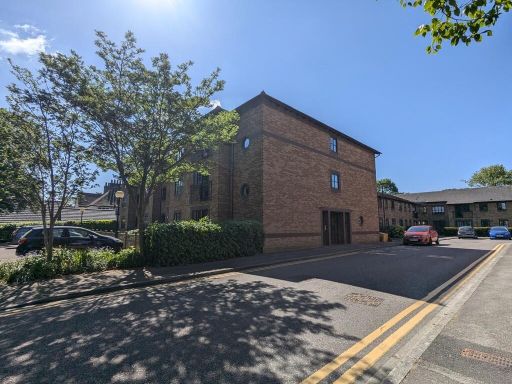 Similar property image