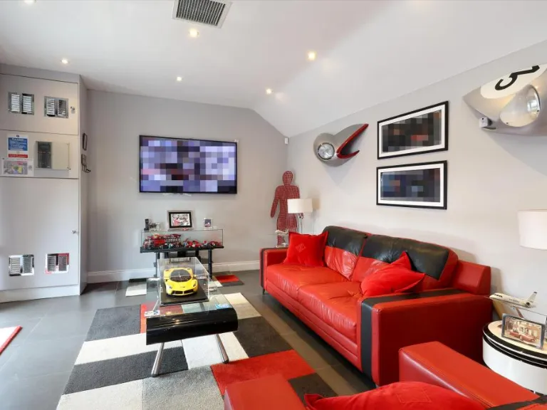 property Compatible Images}