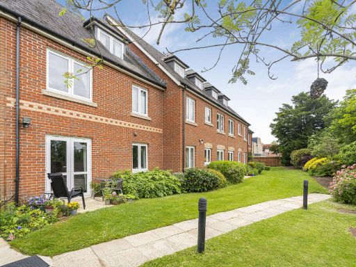 Similar property image