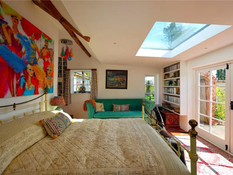 property Compatible Images}