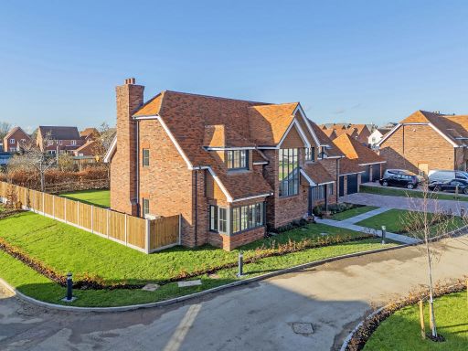 Similar property image