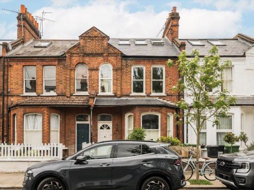 Similar property image