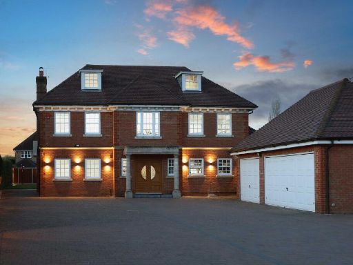 Similar property image