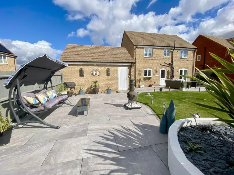 property Compatible Images}