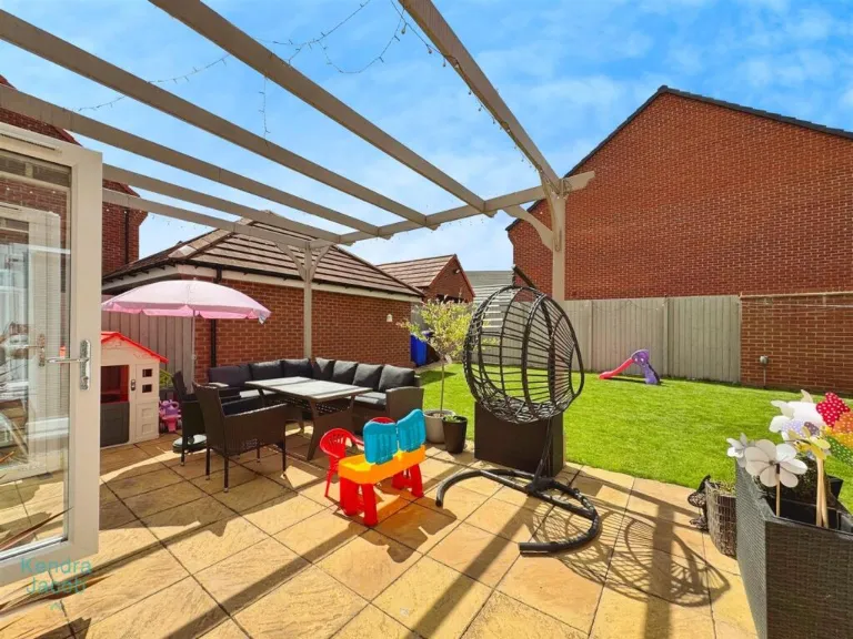 property Compatible Images}