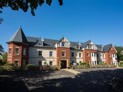 Similar property image
