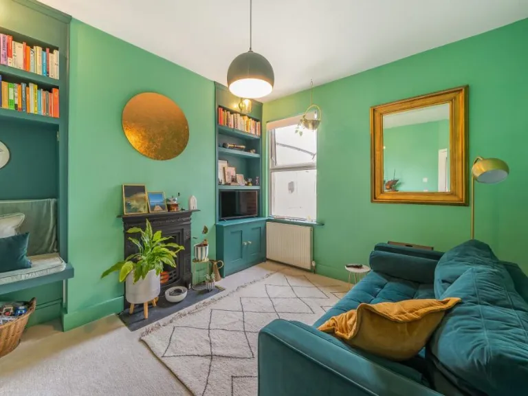 property Compatible Images}