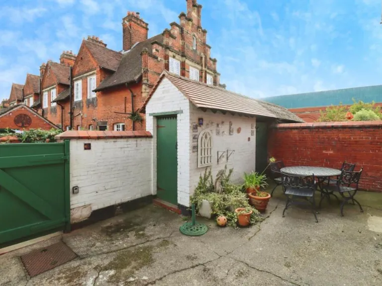 property Compatible Images}