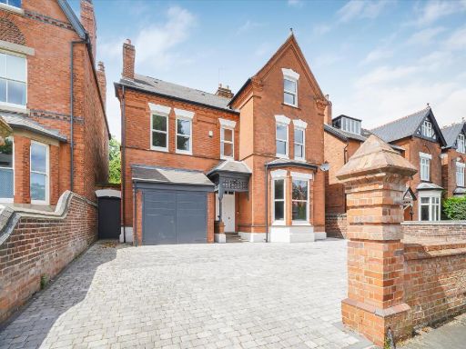 Similar property image
