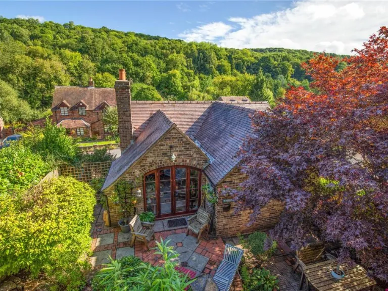 property Compatible Images}