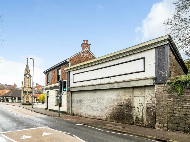 property Compatible Images}