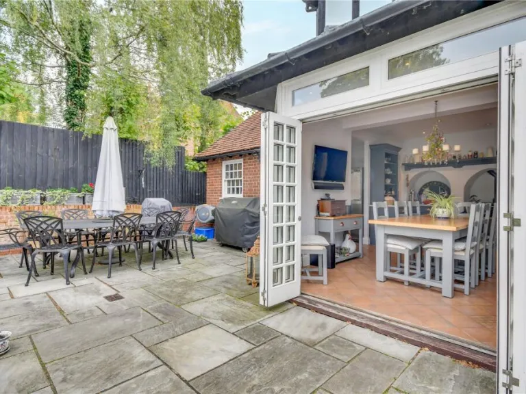 property Compatible Images}