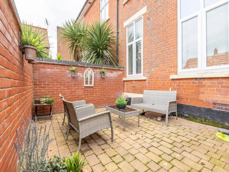 property Compatible Images}