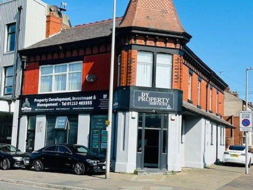 Similar property image