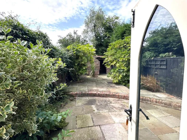 property Compatible Images}