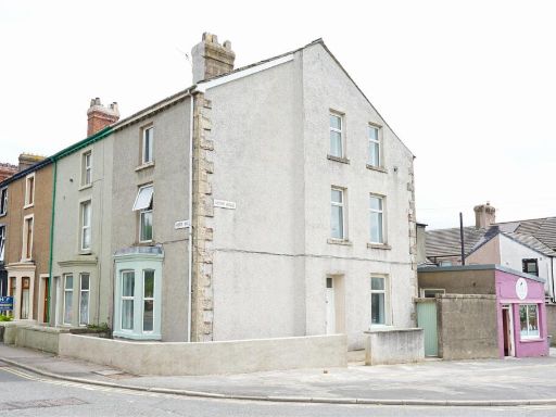 Similar property image