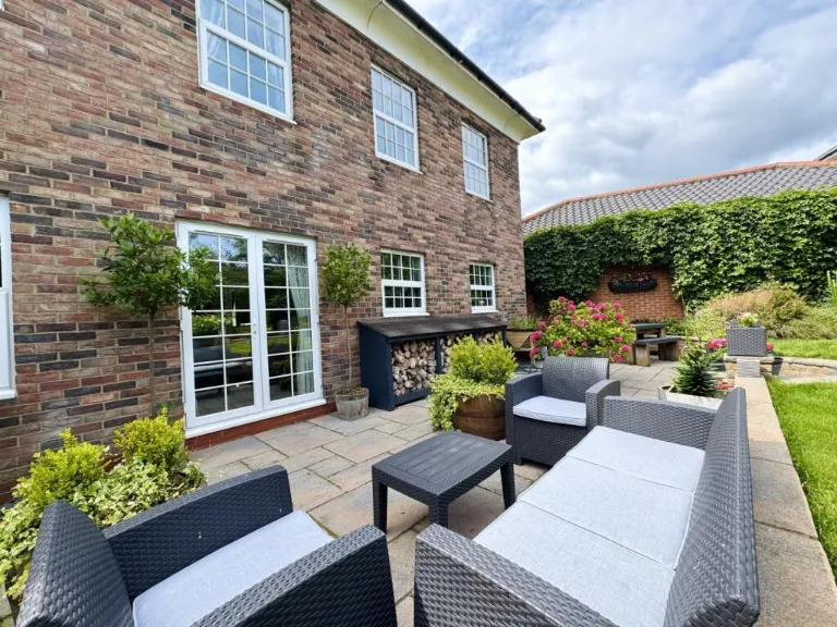 property Compatible Images}