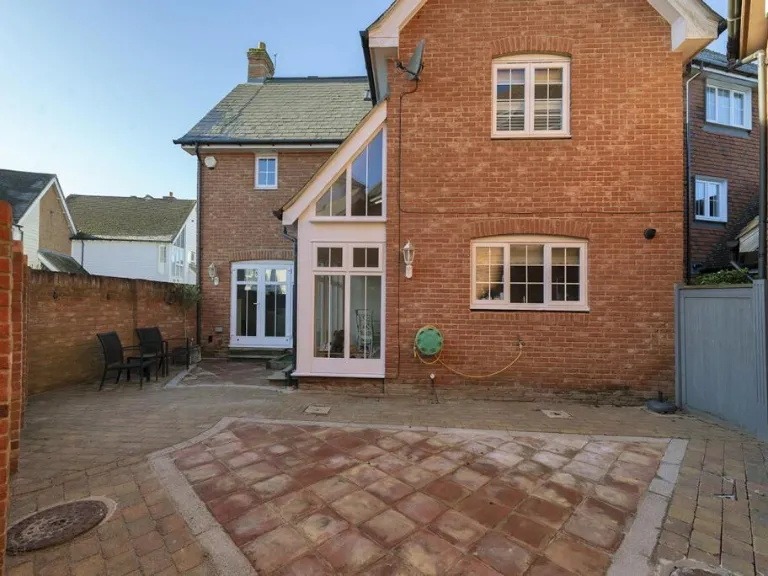 property Compatible Images}