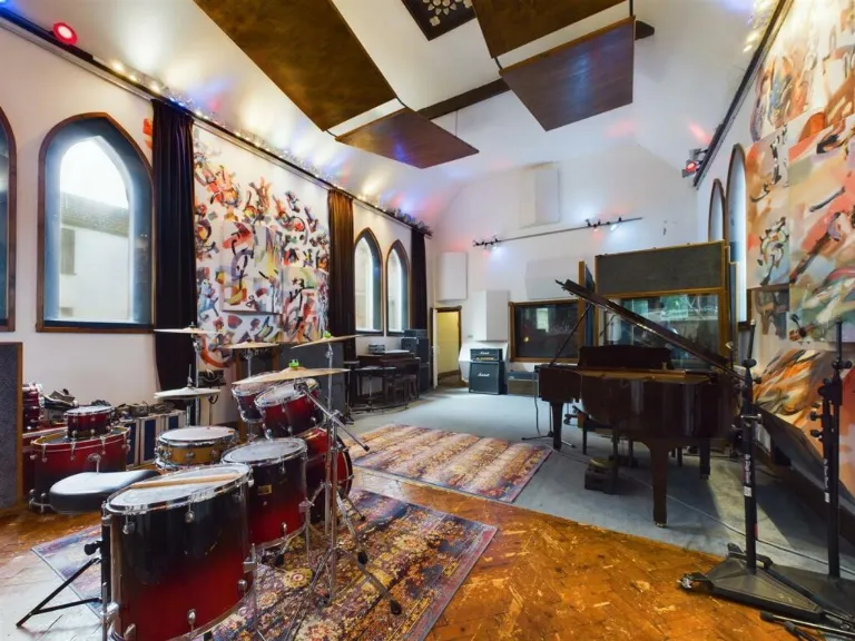 property Compatible Images}