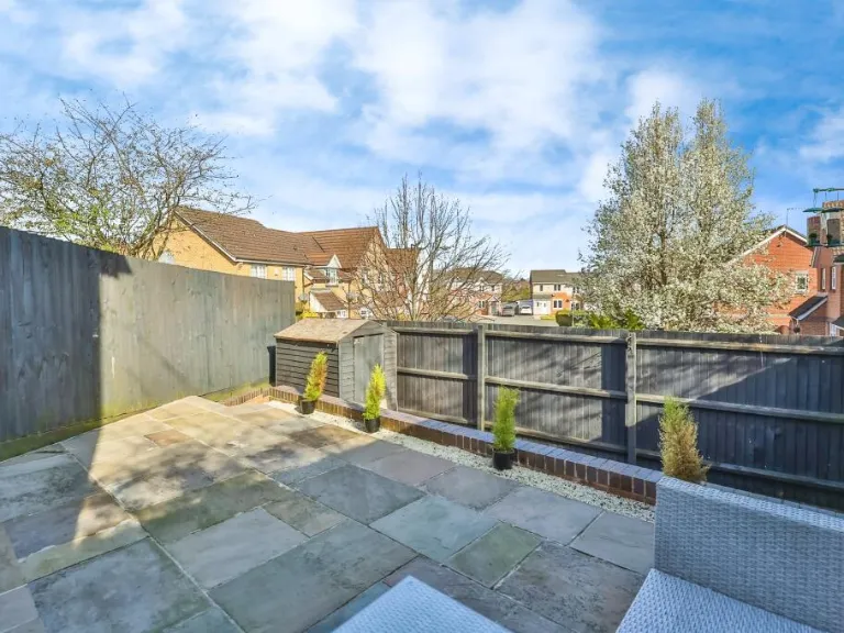 property Compatible Images}