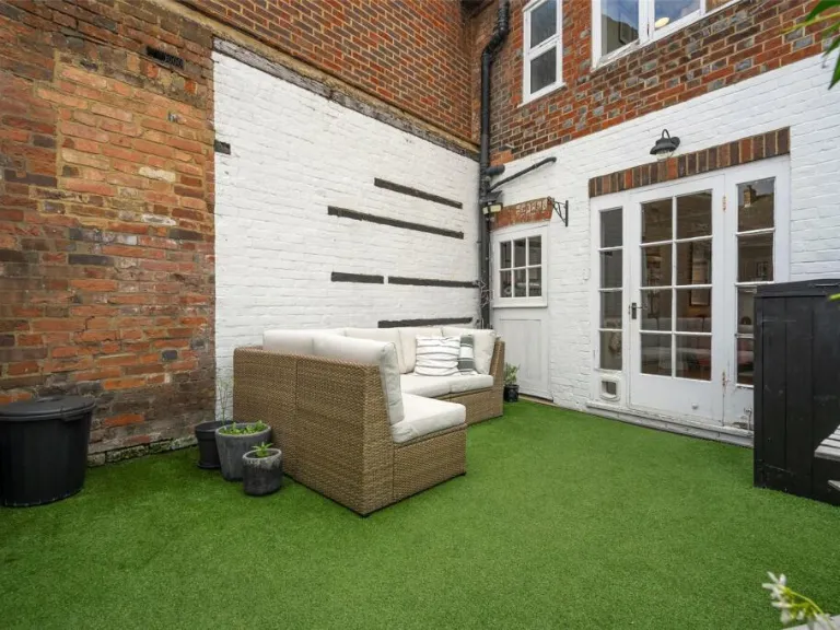 property Compatible Images}