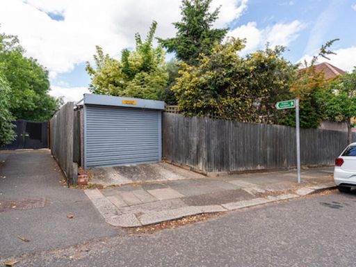 property Low res Images}