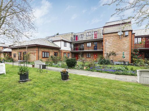 Similar property image