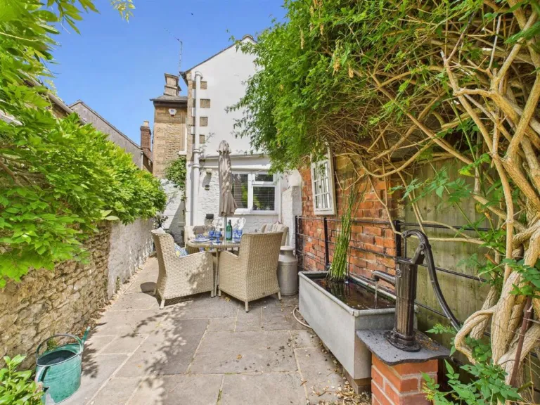 property Compatible Images}