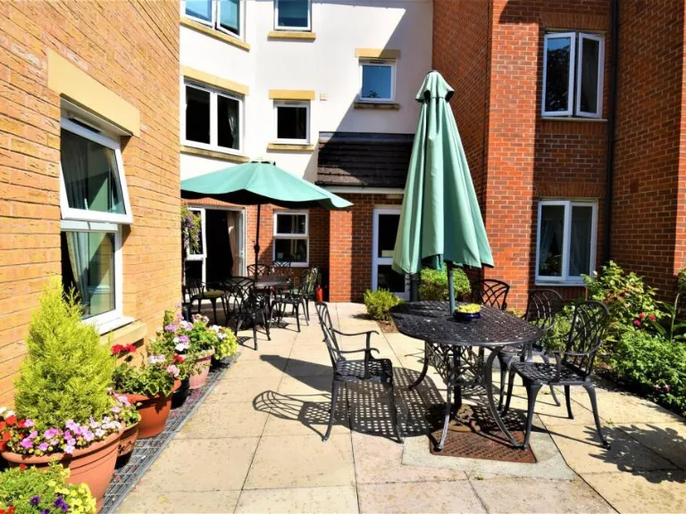 property Compatible Images}