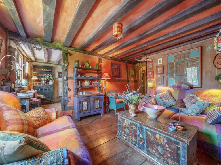 property Compatible Images}