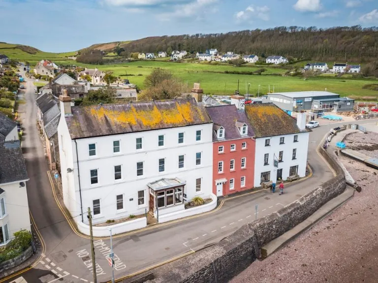 property Compatible Images}