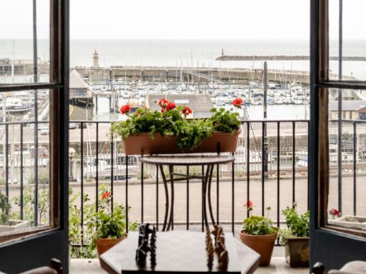 property Low res Images}