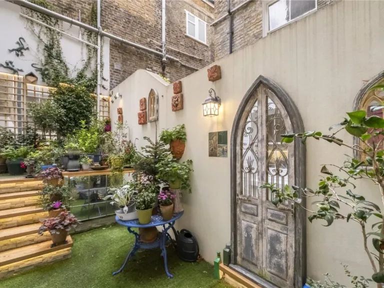 property Compatible Images}