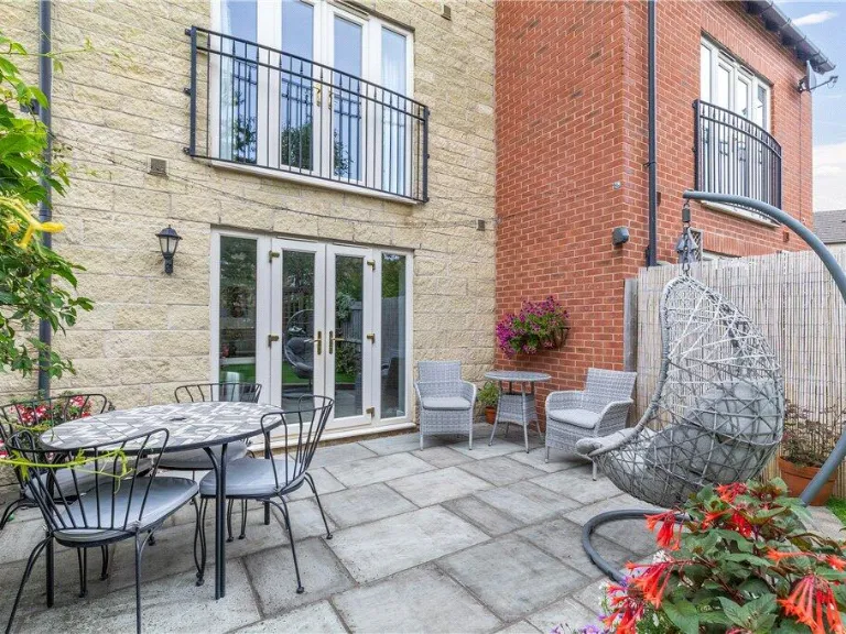 property Compatible Images}