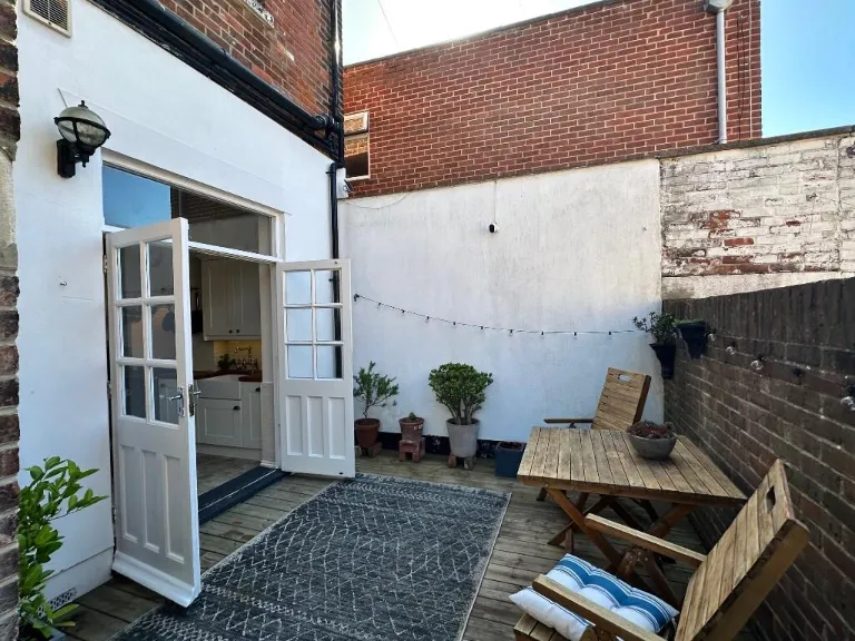 property Compatible Images}