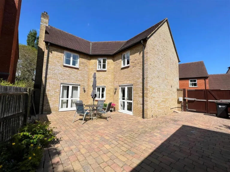 property Compatible Images}