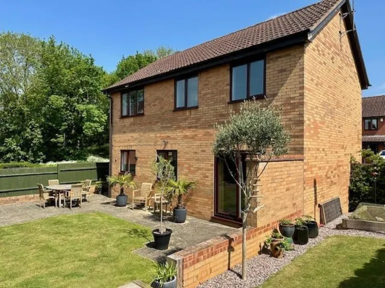 property Compatible Images}