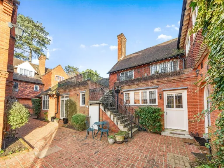 property Compatible Images}