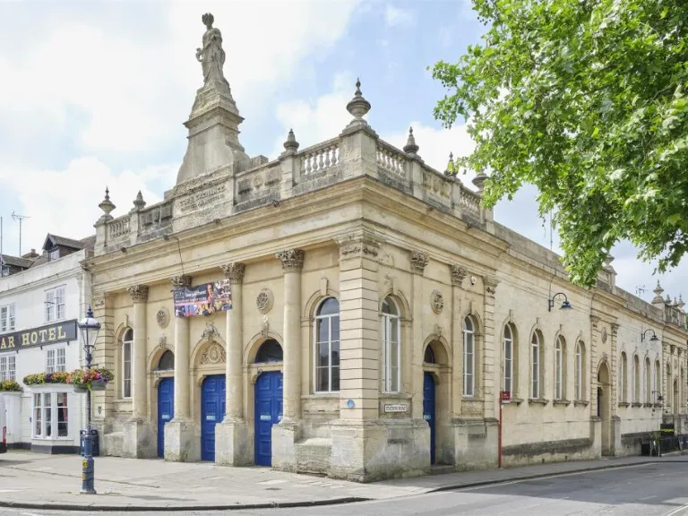 property Compatible Images}