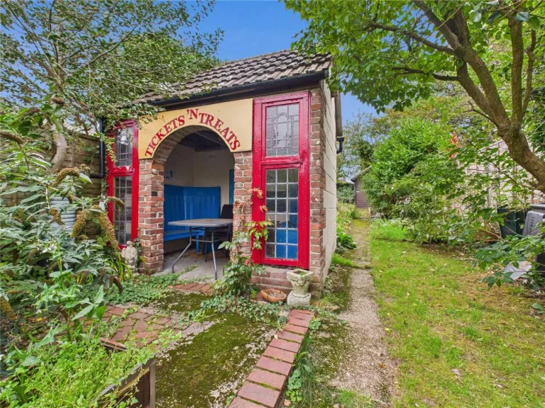 property Compatible Images}