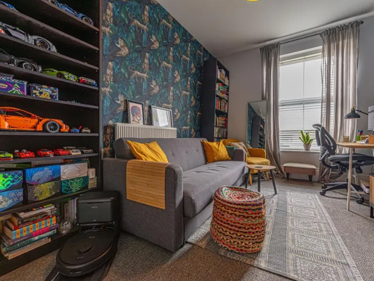 property Compatible Images}