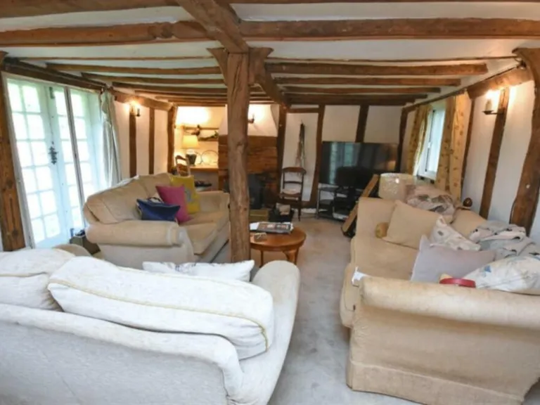 property Compatible Images}