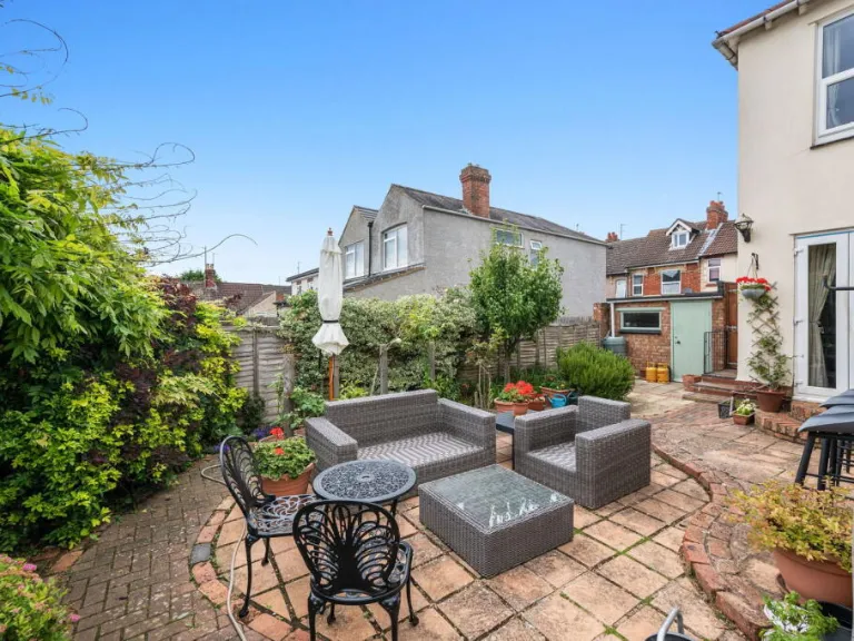 property Compatible Images}