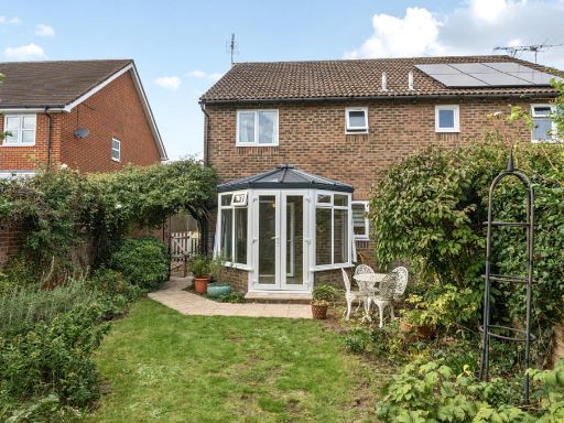 Similar property image