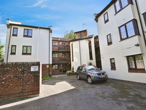 Similar property image