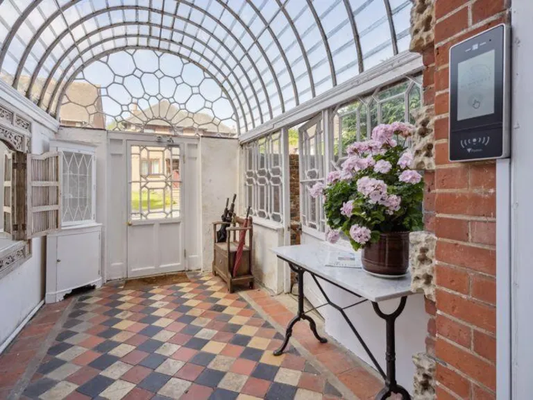 property Compatible Images}