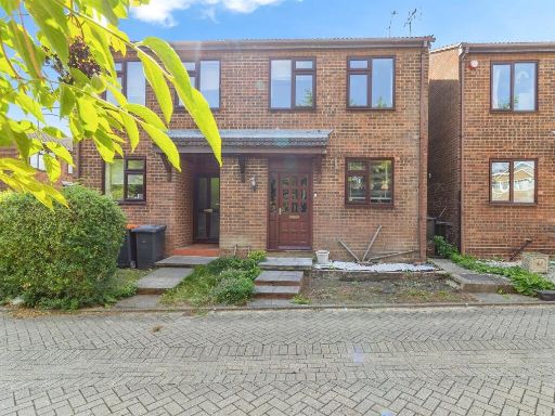 Similar property image