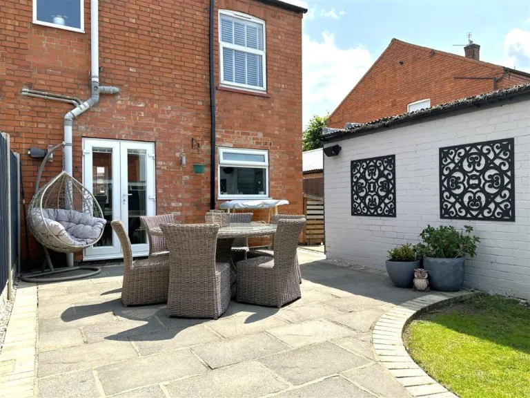 property Compatible Images}