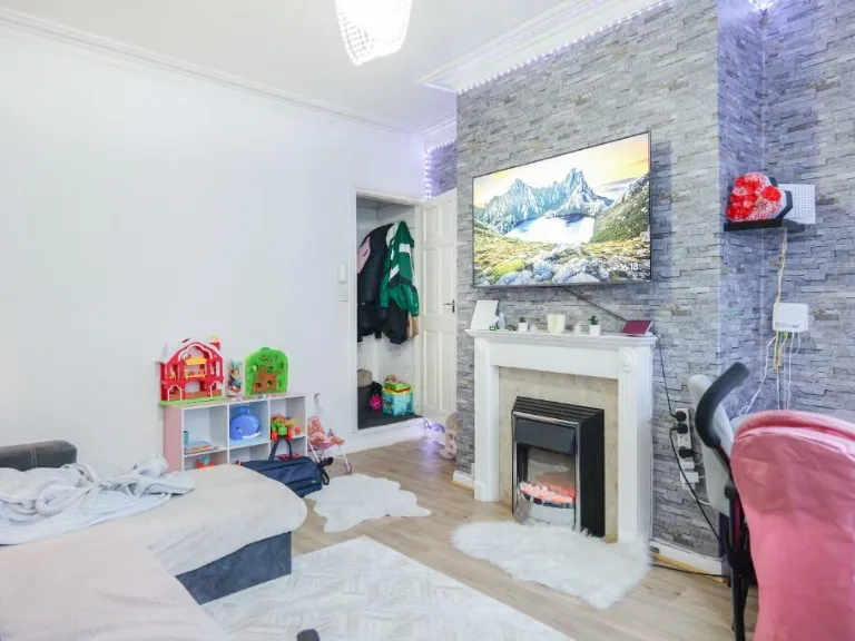 property Compatible Images}