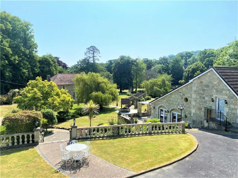 property Compatible Images}